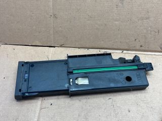 bontott AUDI A3 Első Tároló Rekesz