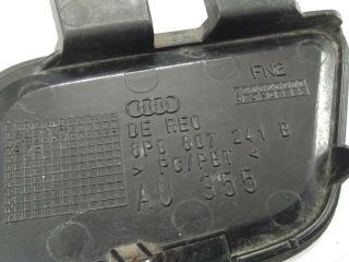 bontott AUDI A3 Első Vonószem Burkolat