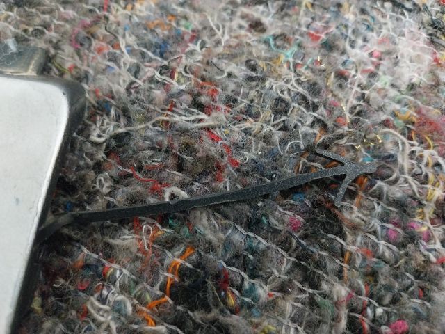 bontott AUDI A3 Első Vonószem Burkolat