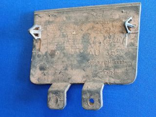 bontott AUDI A3 Első Vonószem Burkolat