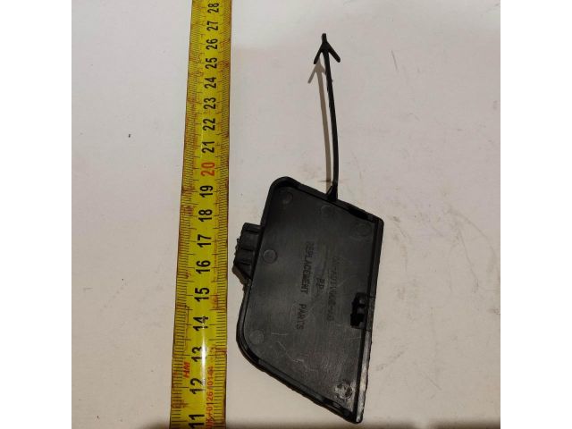 bontott AUDI A3 Első Vonószem Burkolat