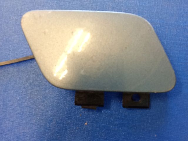 bontott AUDI A3 Első Vonószem Burkolat