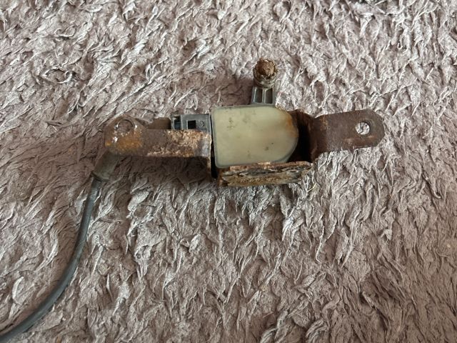 bontott AUDI A3 Első Xenon Szintszabályzó Jeladó