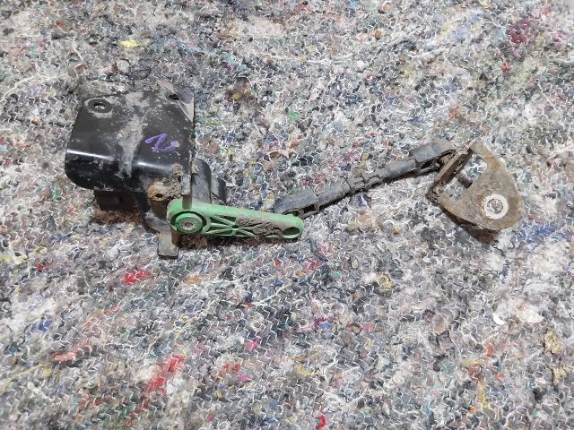 bontott AUDI A3 Első Xenon Szintszabályzó Jeladó