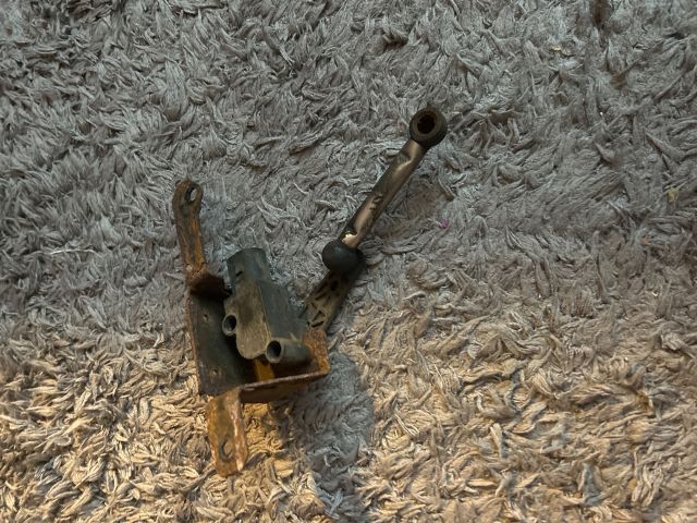 bontott AUDI A3 Első Xenon Szintszabályzó Jeladó