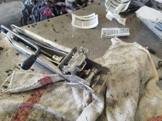 bontott AUDI A3 Emelő