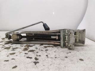 bontott AUDI A3 Emelő