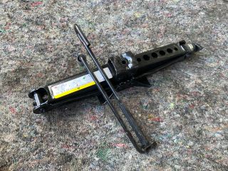 bontott AUDI A3 Emelő