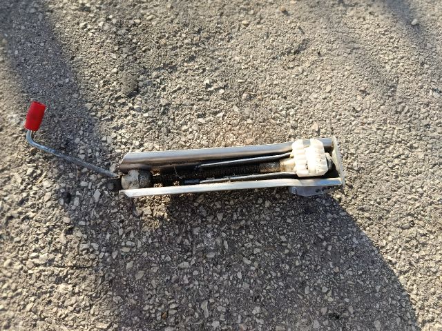 bontott AUDI A3 Emelő