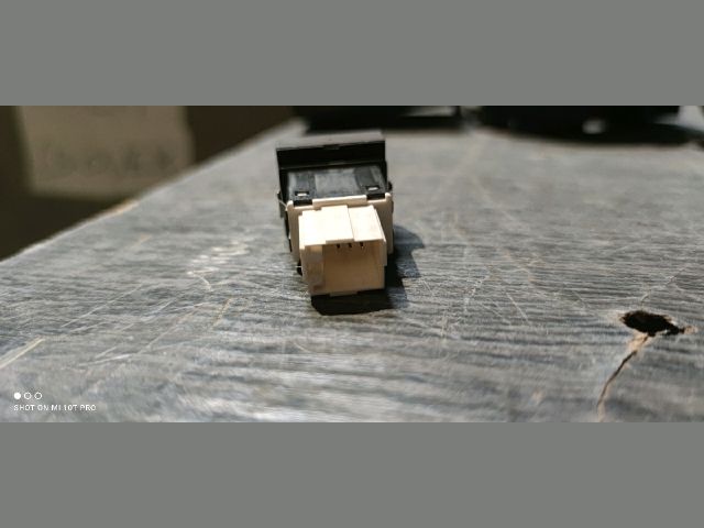 bontott AUDI A3 ESP Kapcsoló