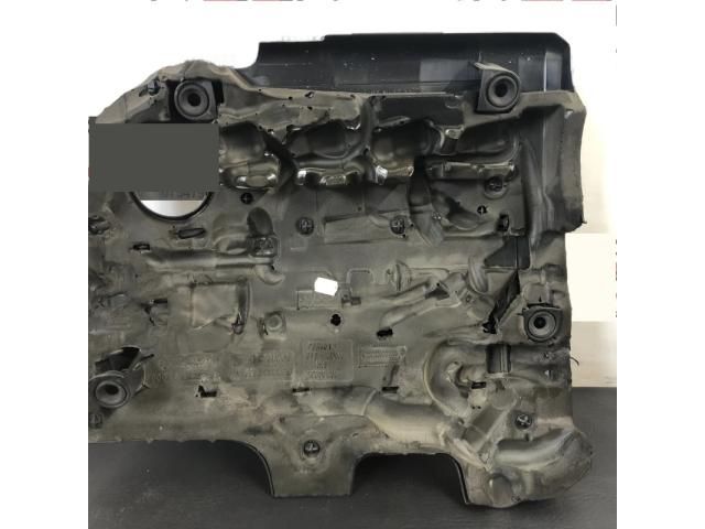 bontott AUDI A3 Felső Hűtőburkolat