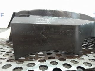 bontott AUDI A3 Felső Hűtőburkolat