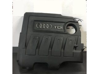 bontott AUDI A3 Felső Hűtőburkolat