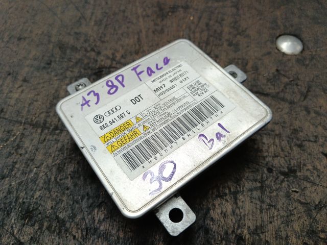 bontott AUDI A3 Fényszóró Elektronika