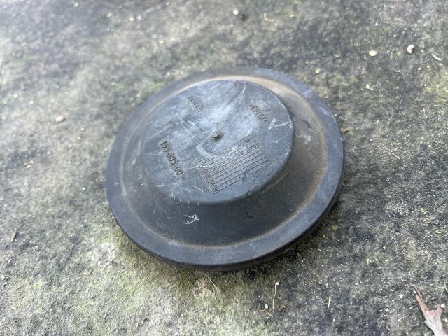 bontott AUDI A3 Fényszóró Lámpabúra Fedél