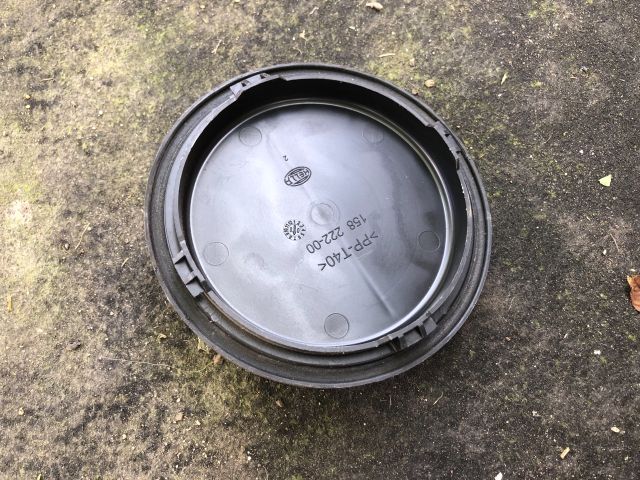 bontott AUDI A3 Fényszóró Lámpabúra Fedél