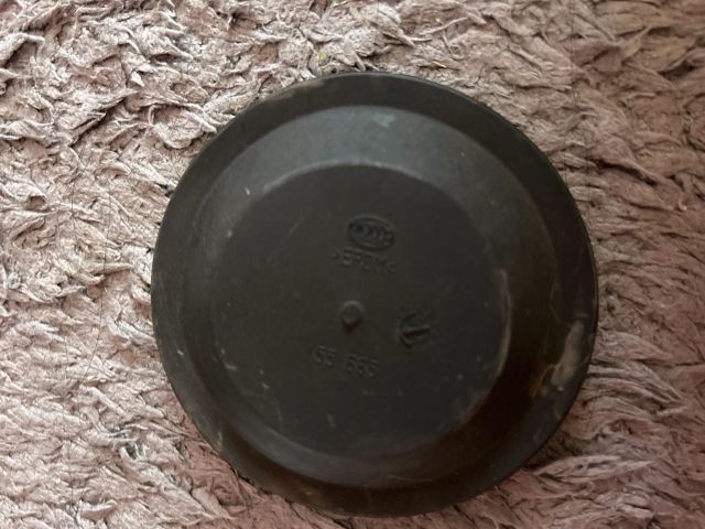 bontott AUDI A3 Fényszóró Lámpabúra Fedél