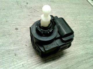 bontott AUDI A3 Fényszórómagasság Állító Motor Bal