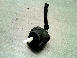 bontott AUDI A3 Fényszórómagasság Állító Motor Jobb