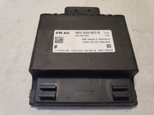 bontott AUDI A3 Feszültségszabályzó