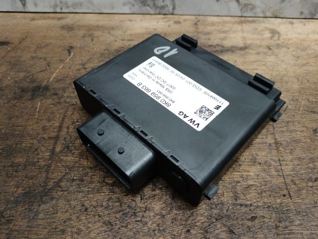 bontott AUDI A3 Feszültségszabályzó