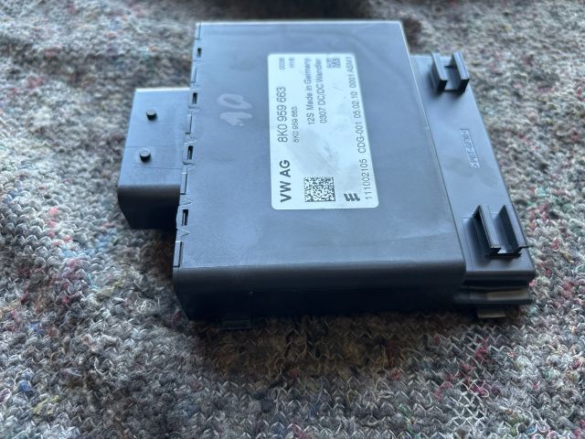 bontott AUDI A3 Feszültségszabályzó