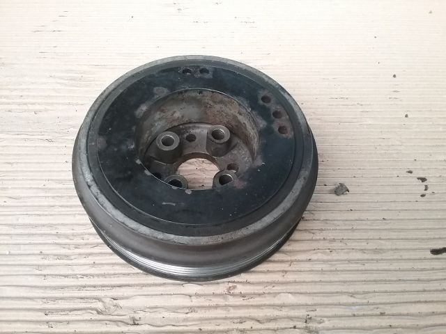 bontott AUDI A3 Főtengely Szíjtárcsa