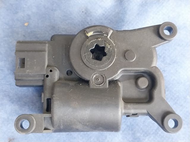 bontott AUDI A3 Fűtés Állító Motor