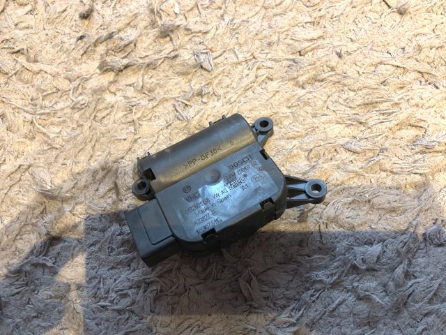 bontott AUDI A3 Fűtés Állító Motor