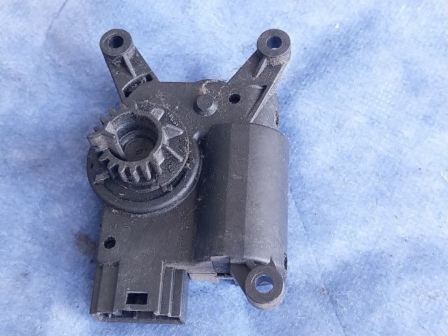 bontott AUDI A3 Fűtés Állító Motor