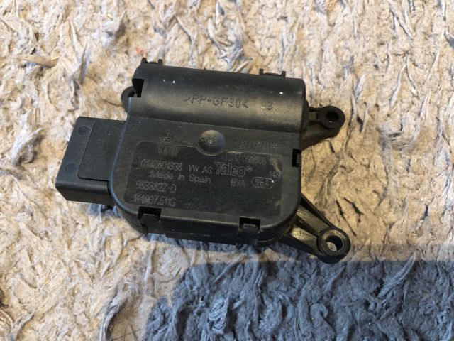 bontott AUDI A3 Fűtés Állító Motor