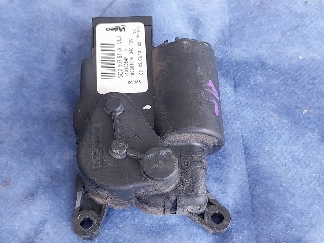 bontott AUDI A3 Fűtés Állító Motor