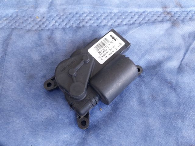 bontott AUDI A3 Fűtés Állító Motor