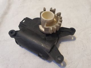 bontott AUDI A3 Fűtés Állító Motor