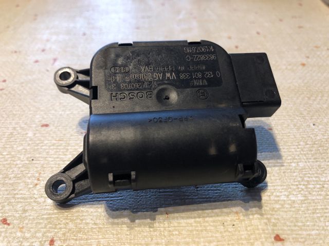 bontott AUDI A3 Fűtés Állító Motor