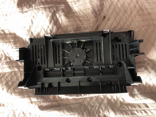 bontott AUDI A3 Fűtéskapcsoló (digit klímás)