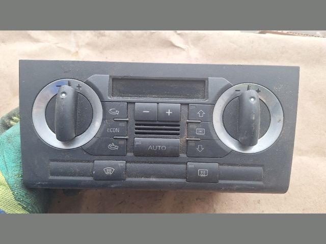 bontott AUDI A3 Fűtéskapcsoló (digit klímás)