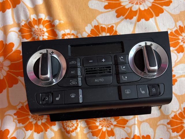 bontott AUDI A3 Fűtéskapcsoló (digit klímás)