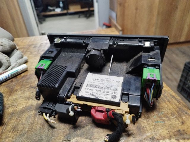 bontott AUDI A3 Fűtéskapcsoló (digit klímás)