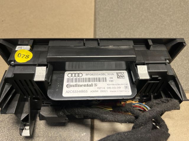 bontott AUDI A3 Fűtéskapcsoló (digit klímás)