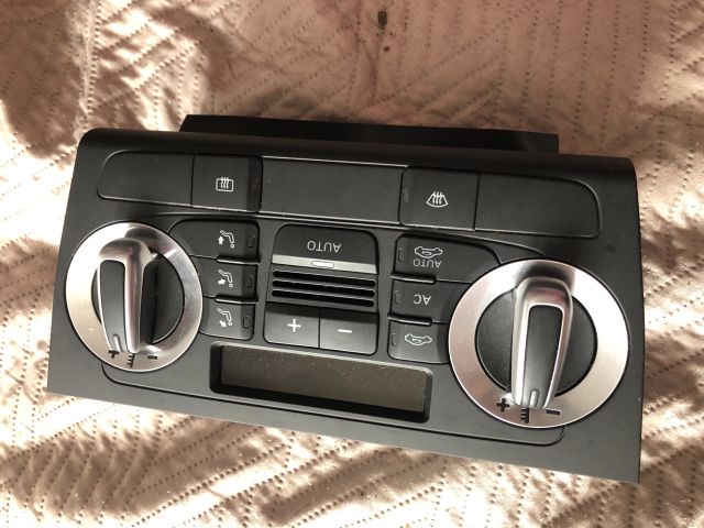 bontott AUDI A3 Fűtéskapcsoló (digit klímás)