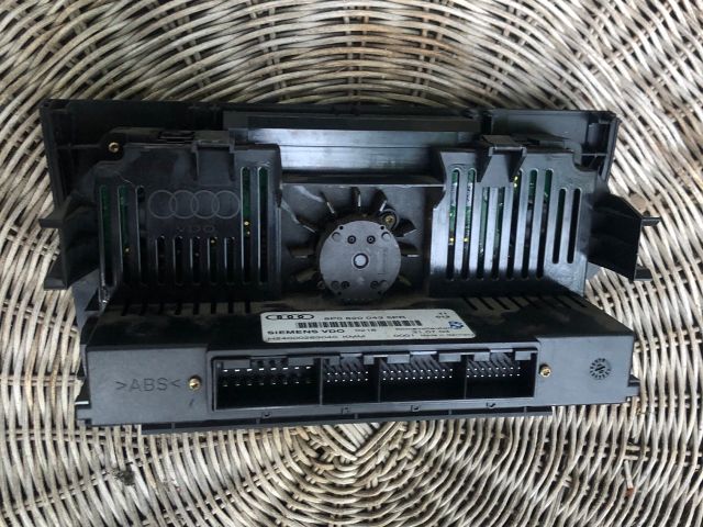 bontott AUDI A3 Fűtéskapcsoló (digit klímás)