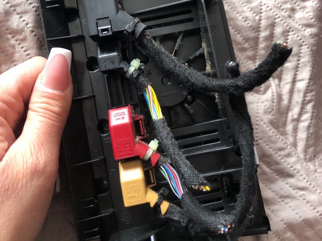 bontott AUDI A3 Fűtéskapcsoló (digit klímás)