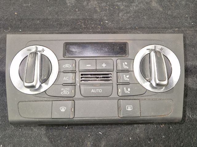 bontott AUDI A3 Fűtéskapcsoló (digit klímás)