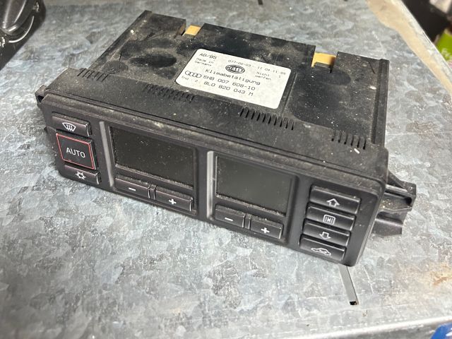 bontott AUDI A3 Fűtéskapcsoló (digit klímás)