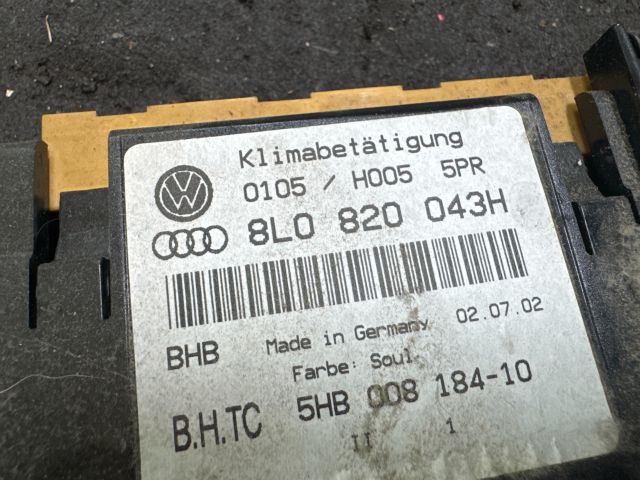 bontott AUDI A3 Fűtéskapcsoló (digit klímás)