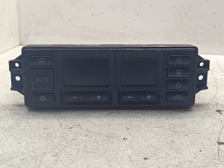 bontott AUDI A3 Fűtéskapcsoló (digit klímás)