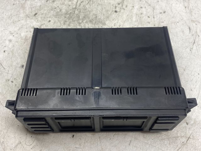 bontott AUDI A3 Fűtéskapcsoló (digit klímás)