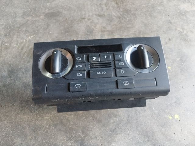 bontott AUDI A3 Fűtéskapcsoló (digit klímás)