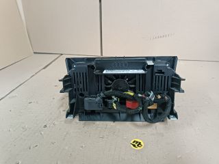 bontott AUDI A3 Fűtéskapcsoló (digit klímás)